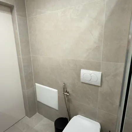 Apartman Urban Lotus , Self Check-in