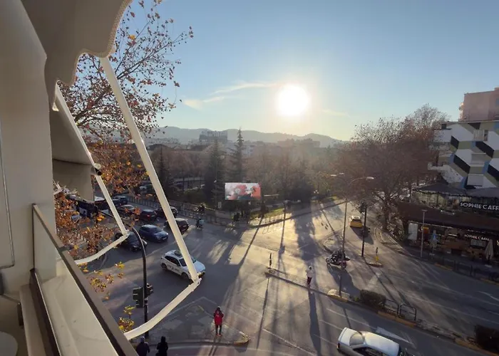 Διαμέρισμα Urban Lotus , Self Check-in Τίρανα