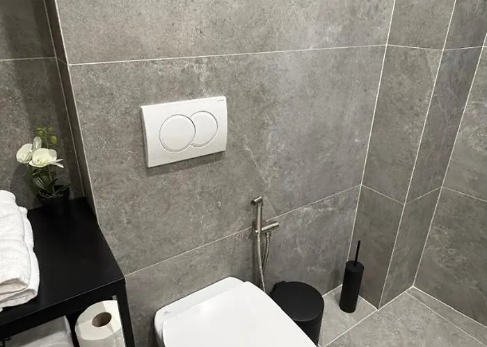 Urban Lotus , Self Check-in Τίρανα