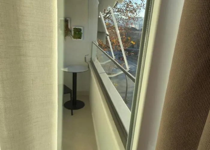 Urban Lotus , Self Check-in *