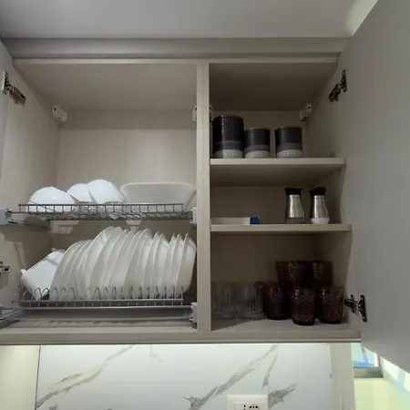 Urban Lotus , Self Check-in Appartement