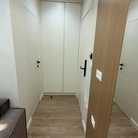 Urban Lotus , Self Check-in Tirana