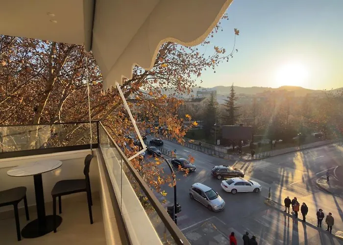 Urban Lotus , Self Check-in * Tirana