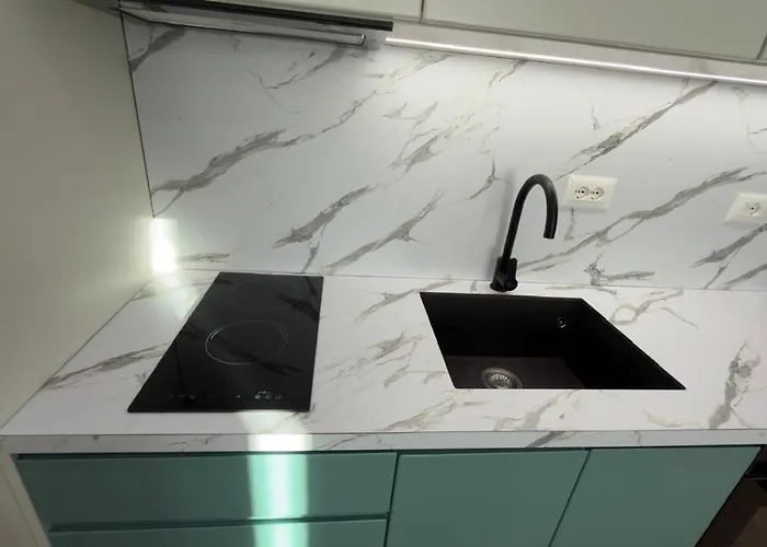 Urban Lotus , Self Check-in Apartment