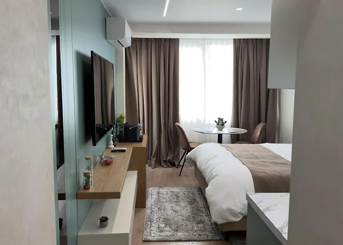 Urban Lotus , Self Check-in Apartment Tirana