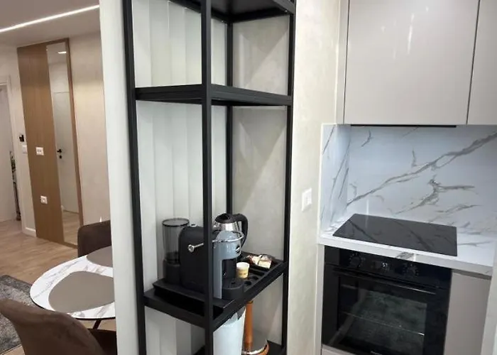 Urban Lotus , Self Check-in Apartment