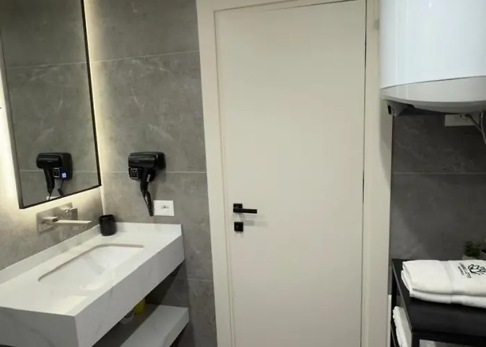 Apartment Urban Lotus , Self Check-in