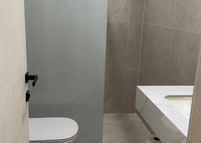 Urban Lotus , Self Check-in Tirana